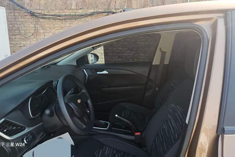 Used Chevrolet Cavalier 2016 1.5L Automatic Enjoyment Edition Exterior 5