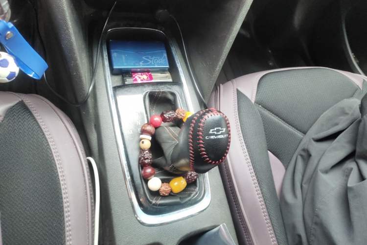 Used Chevrolet Cavalier 2016 1.5L Automatic Xinsong Edition Gear Lever