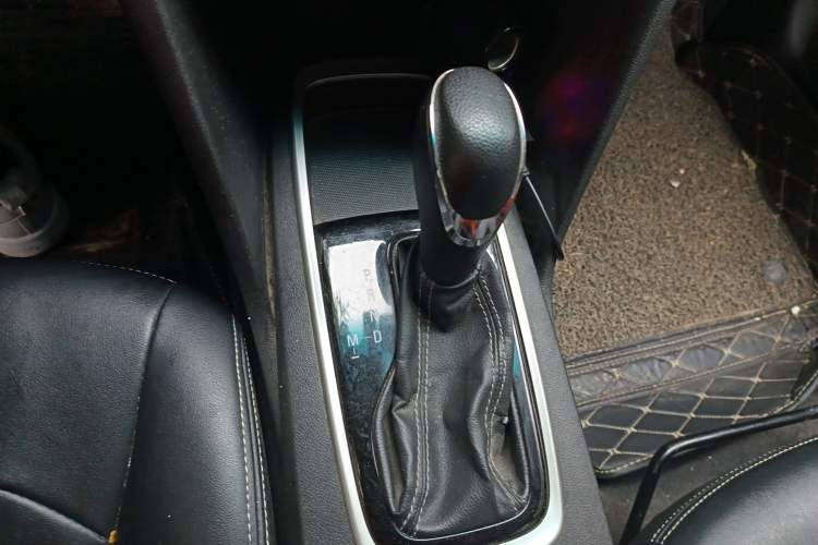 Used Chevrolet Cavalier 2016 1.5L Automatic Enjoyment Edition Gear Lever