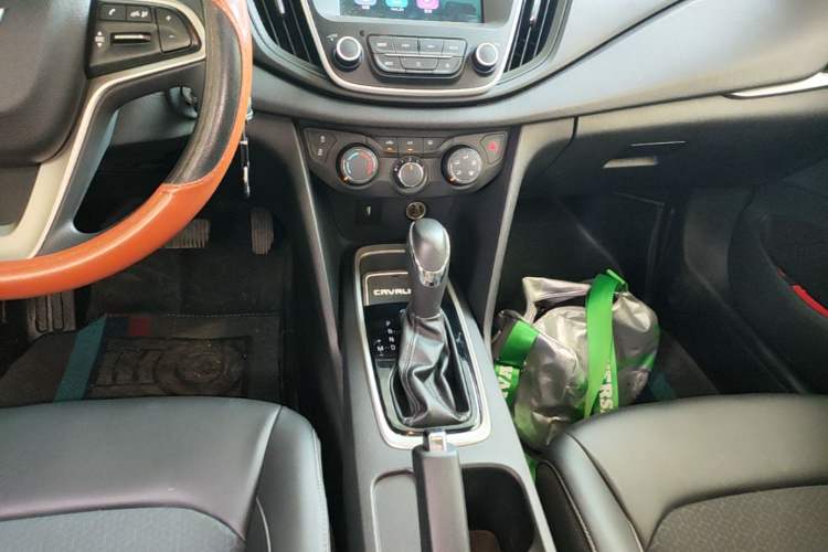 Used Chevrolet Cavalier 2016 1.5L Automatic Xinyue Edition Gear Lever