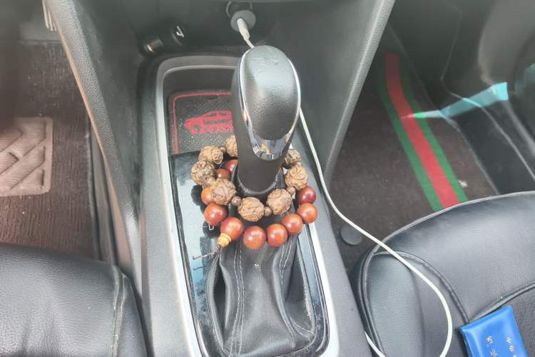 Used Chevrolet Cavalier 2016 1.5L Automatic Enjoyment Edition Gear Lever