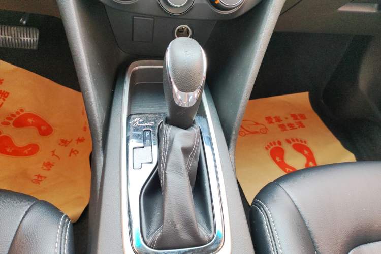 Used Chevrolet Cavalier 2016 1.5L Automatic Enjoyment Edition Gear Lever