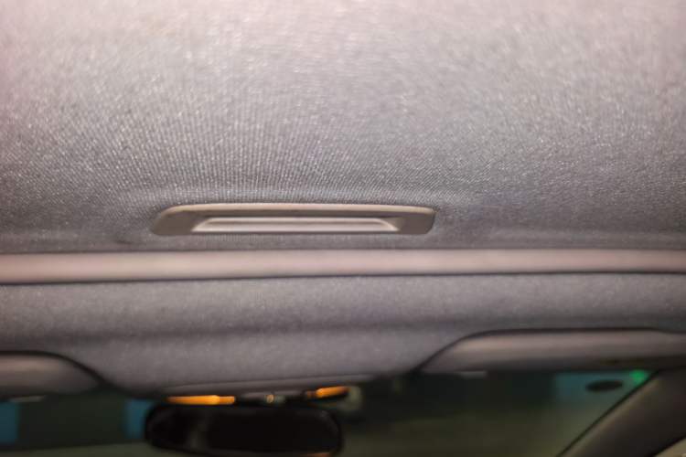 Used Chevrolet Cavalier 2016 1.5L Manual Xinyue Edition Headliner