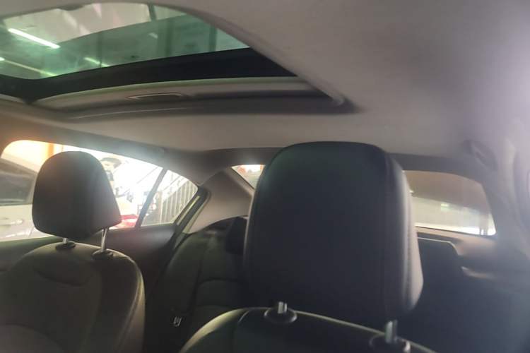 Used Chevrolet Cavalier 2016 1.5L Automatic Xinyue Edition Headliner
