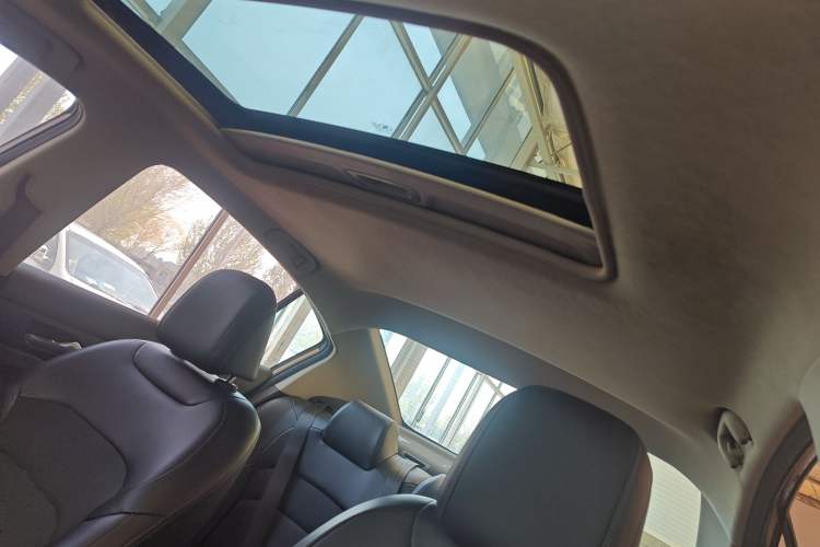 Used Chevrolet Cavalier 2016 1.5L Automatic Xinyue Edition Headliner