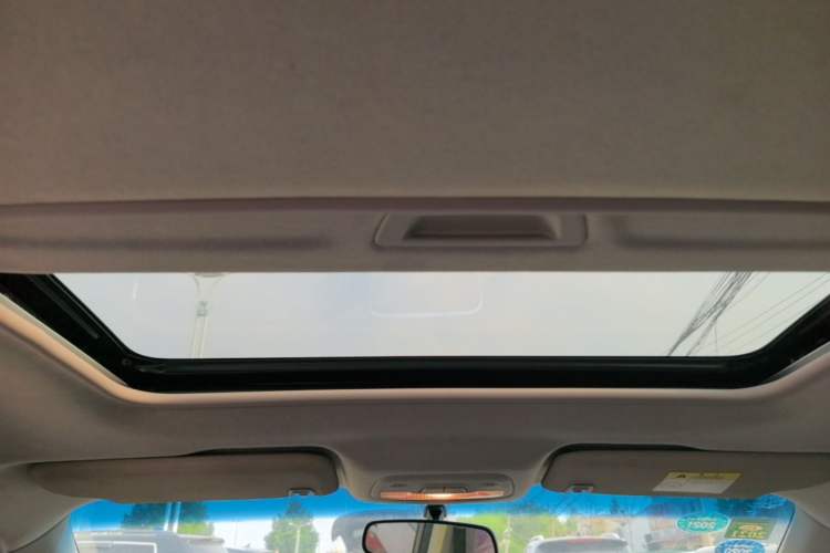Used Chevrolet Cavalier 2016 1.5L Manual Xinyue Edition Headliner