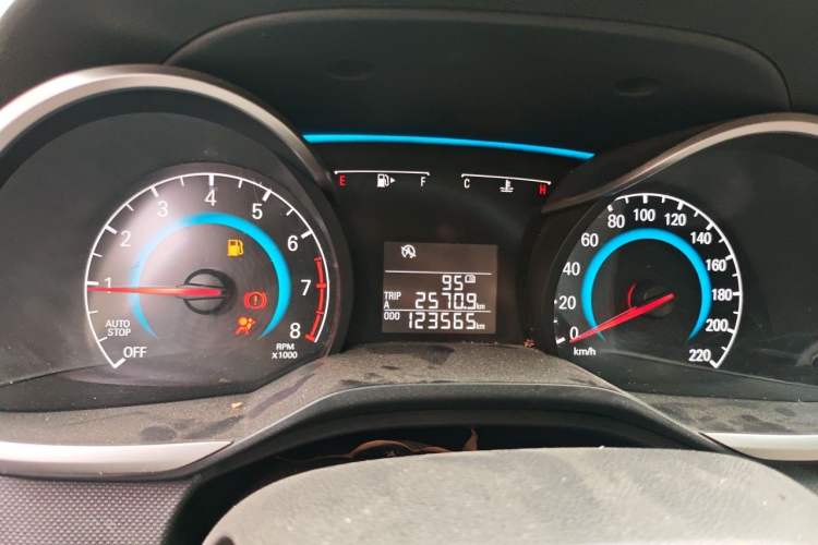Used Chevrolet Cavalier 2016 1.5L Manual Enjoyment Edition Instrument Cluster
