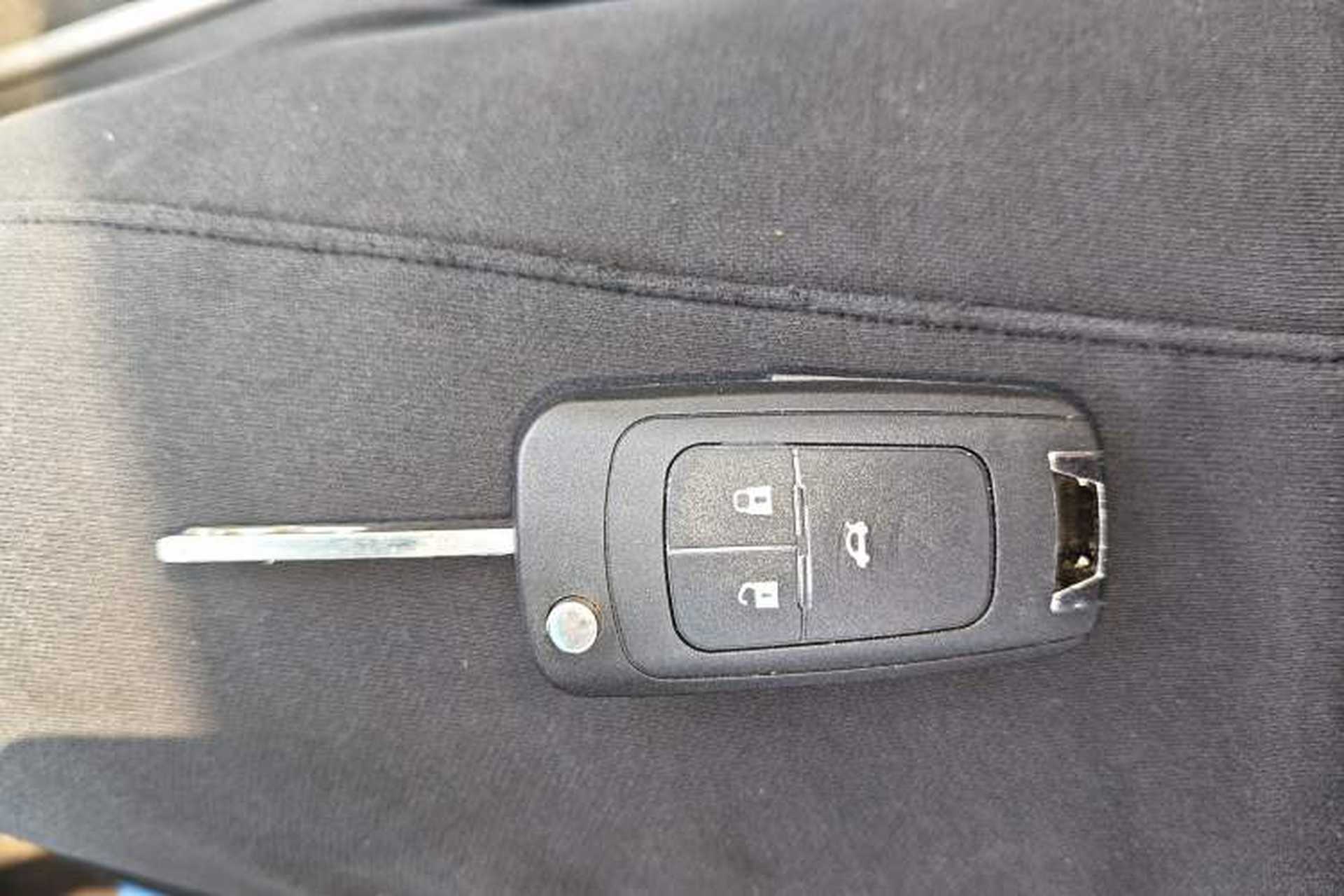 Used Chevrolet Cavalier 2016 1.5L Manual Xinyue Edition Interior 1