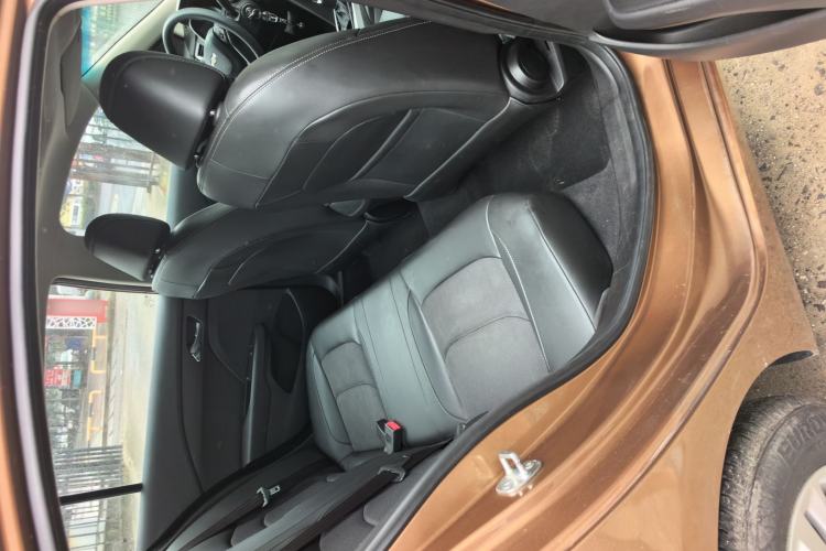 Used Chevrolet Cavalier 2016 1.5L Automatic Xinyue Edition Interior 2