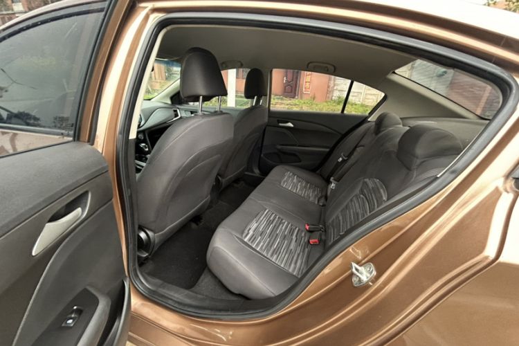Used Chevrolet Cavalier 2016 1.5L Automatic Enjoyment Edition Interior 4
