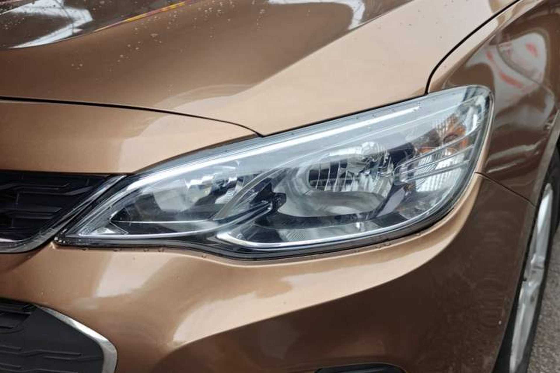Used Chevrolet Cavalier 2016 1.5L Automatic Enjoyment Edition Left Front Headlight