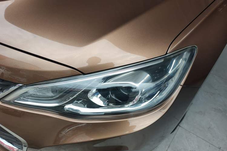 Used Chevrolet Cavalier 2016 1.5L Automatic Xinyue Edition Left Front Headlight