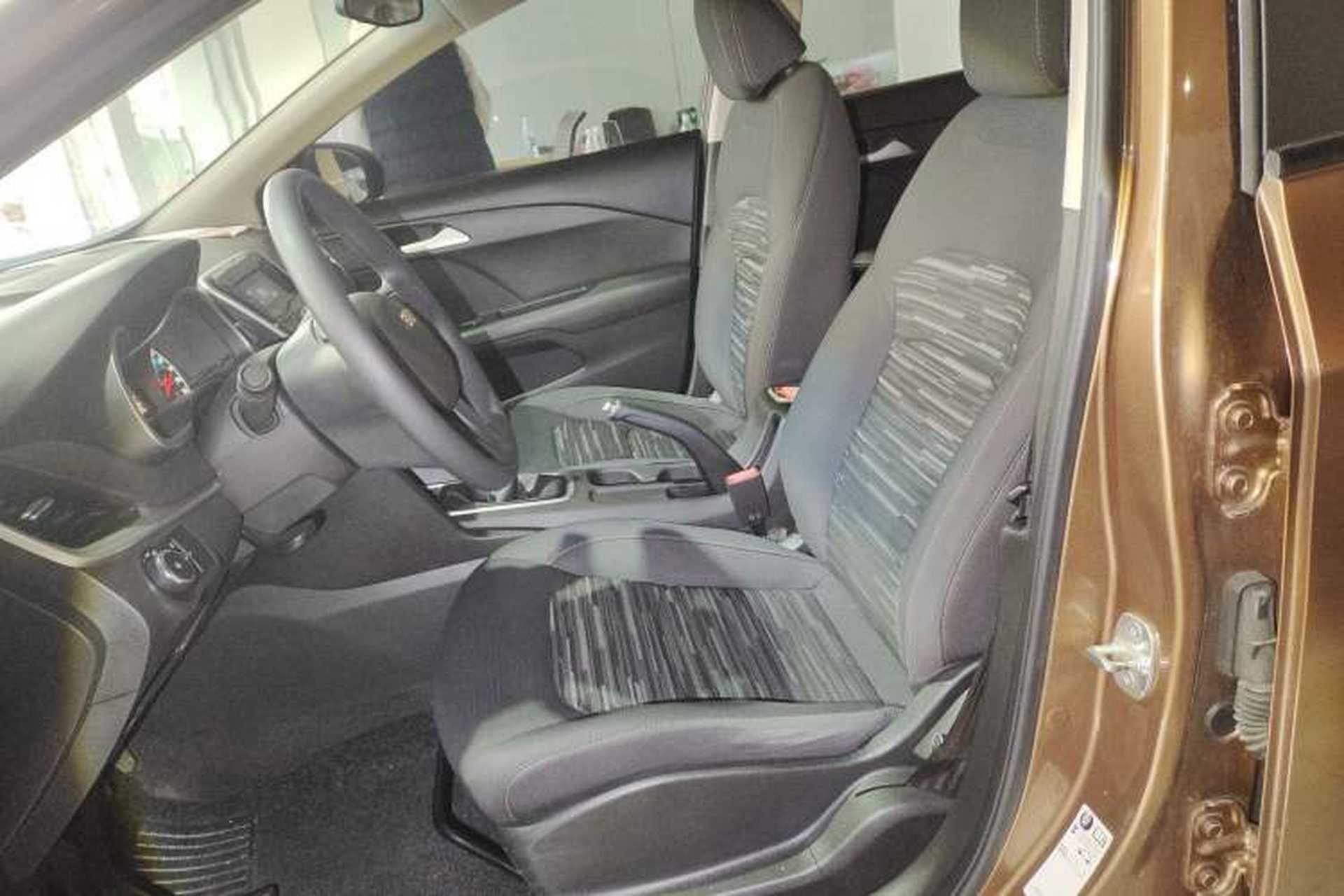 Used Chevrolet Cavalier 2016 1.5L Manual Enjoyment Edition Left Front Seat
