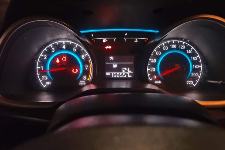 Used Chevrolet Cavalier 2016 1.5L Manual Xinyue Edition Odometer Close Up