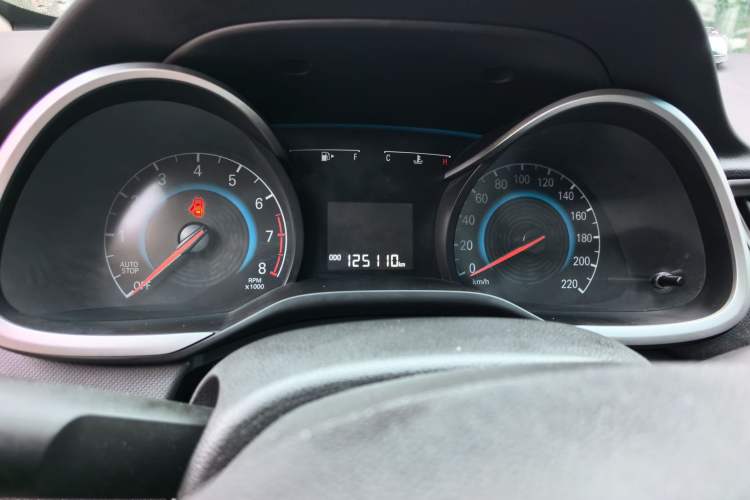Used Chevrolet Cavalier 2016 1.5L Automatic Xinyue Edition Odometer Close Up