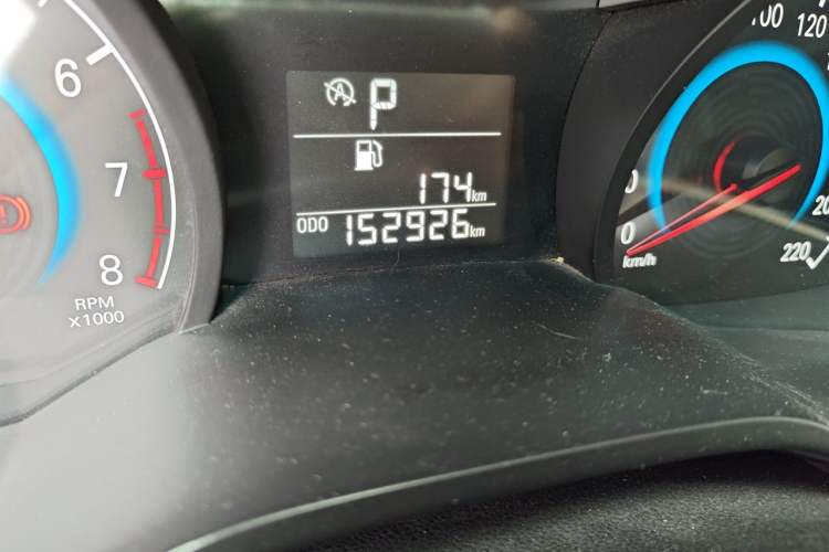 Used Chevrolet Cavalier 2016 1.5L Automatic Enjoyment Edition Odometer Close Up