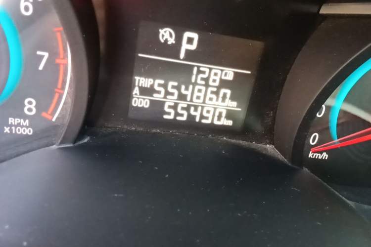 Used Chevrolet Cavalier 2016 1.5L Automatic Xinyue Edition Odometer Close Up