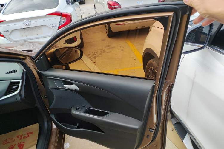 Used Chevrolet Cavalier 2016 1.5L Automatic Enjoyment Edition Right Front Door Interior