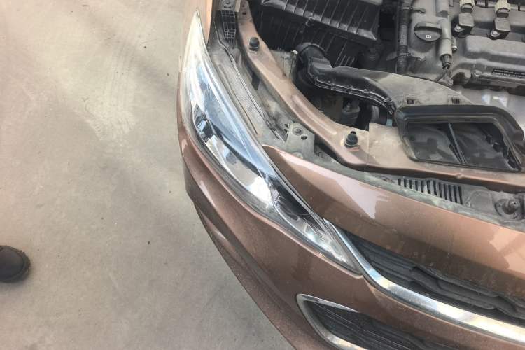 Used Chevrolet Cavalier 2016 1.5L Automatic Enjoyment Edition Right Front Headlight