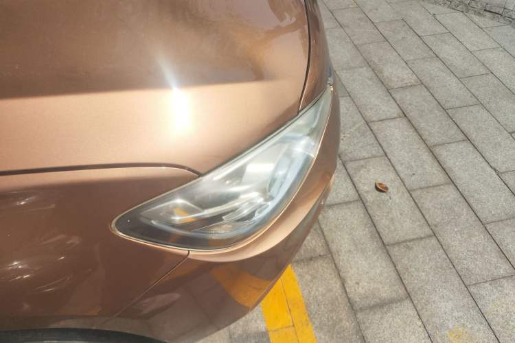 Used Chevrolet Cavalier 2016 1.5L Automatic Xinsong Edition Right Front Headlight