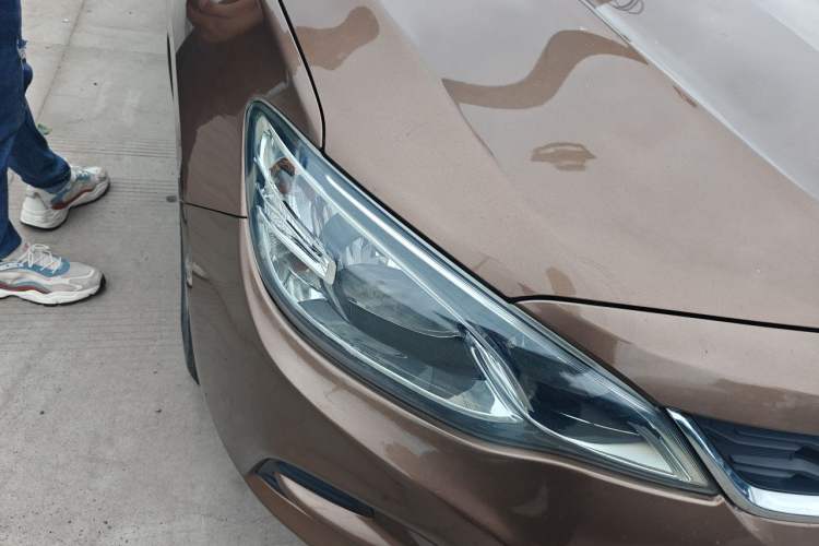 Used Chevrolet Cavalier 2016 1.5L Manual Enjoyment Edition Right Front Headlight