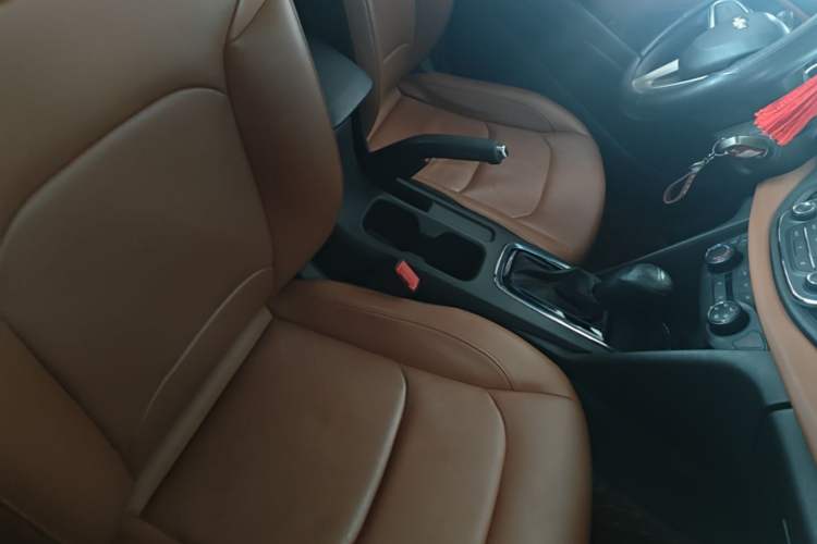 Used Chevrolet Cavalier 2016 1.5L Automatic Xinsong Edition Right Front Seat