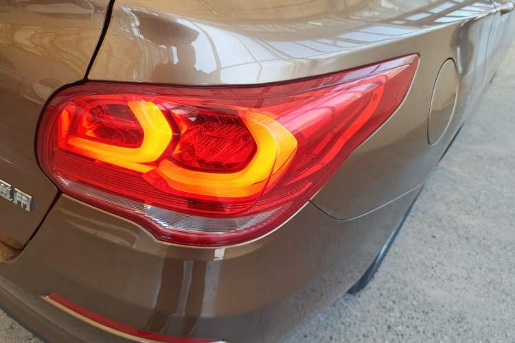 Used Chevrolet Cavalier 2016 1.5L Automatic Xinyue Edition Right Rear Taillight