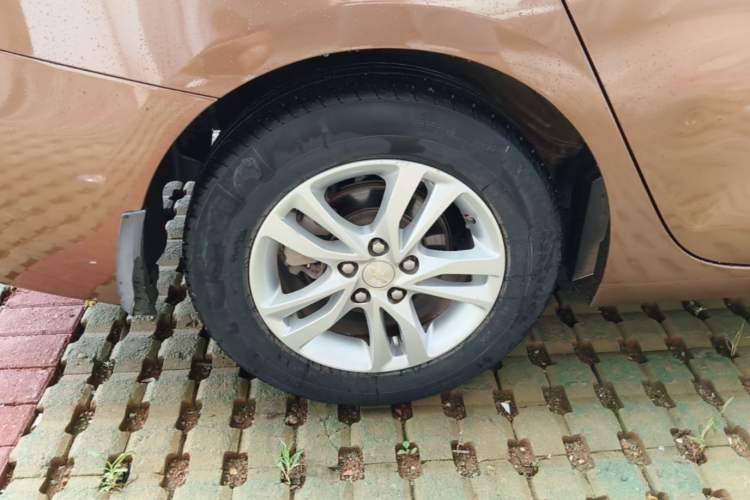 Used Chevrolet Cavalier 2016 1.5L Automatic Xinyue Edition Right Rear Wheel Hub