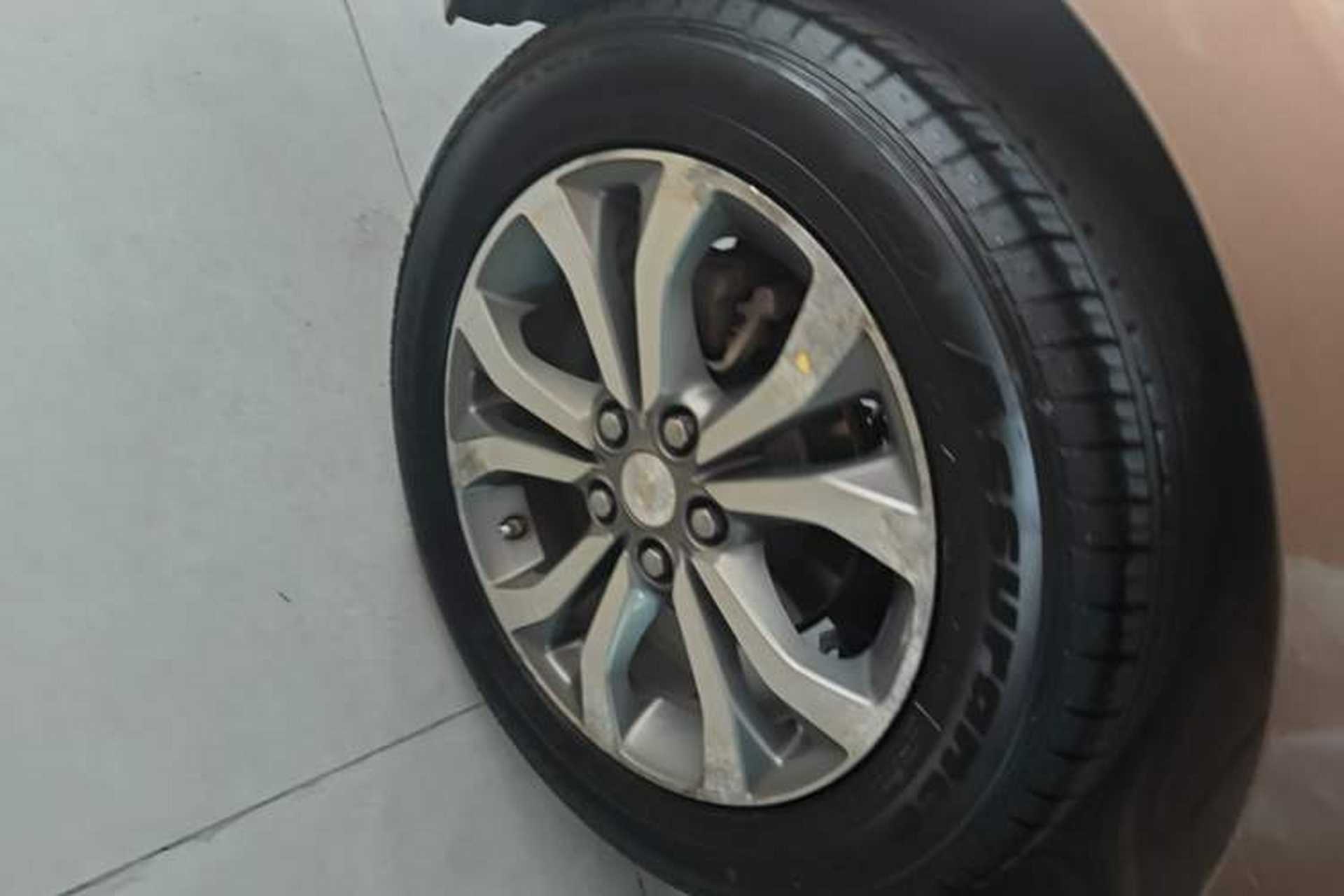 Used Chevrolet Cavalier 2016 1.5L Automatic Xinsong Edition Right Rear Wheel Hub