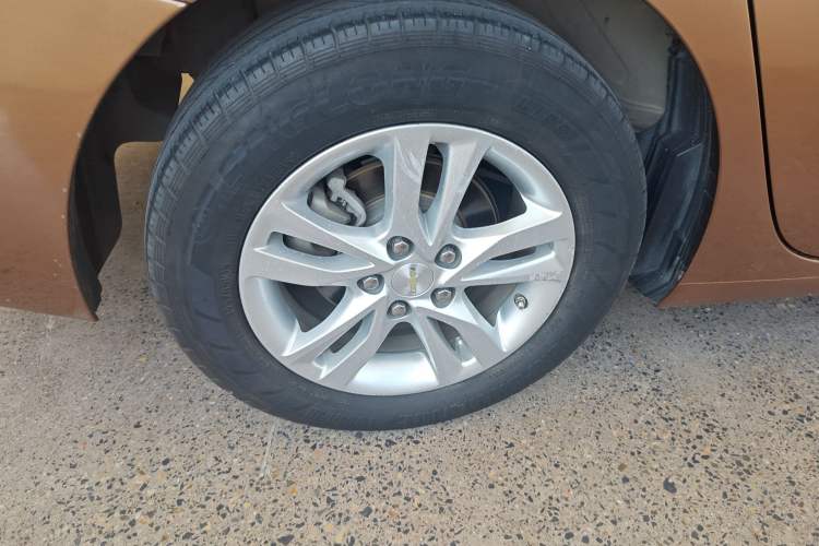 Used Chevrolet Cavalier 2016 1.5L Automatic Xinyue Edition Right Rear Wheel Hub