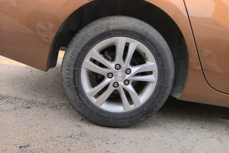 Used Chevrolet Cavalier 2016 1.5L Manual Xinyue Edition Right Rear Wheel Hub