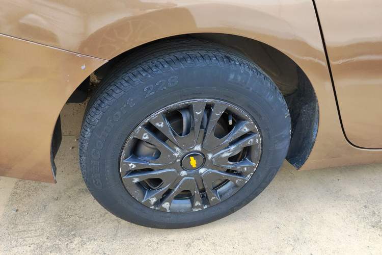 Used Chevrolet Cavalier 2016 1.5L Automatic Enjoyment Edition Right Rear Wheel Hub
