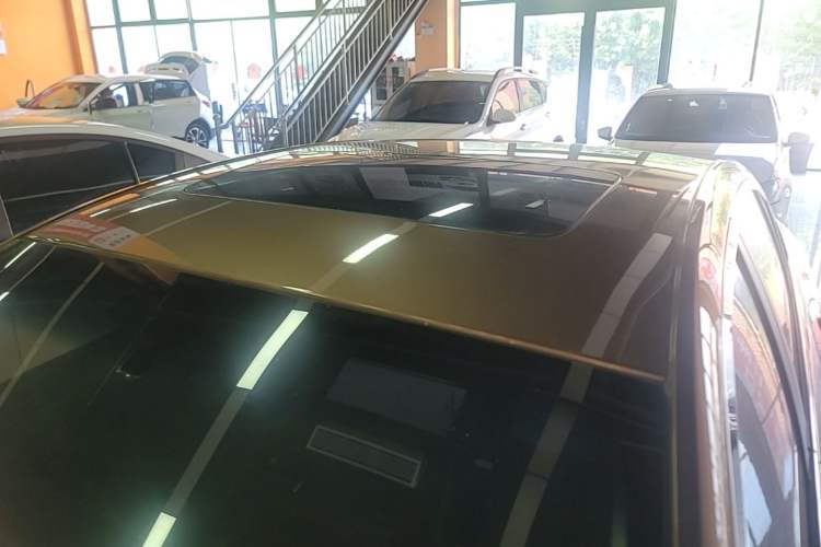 Used Chevrolet Cavalier 2016 1.5L Automatic Xinyue Edition Roof