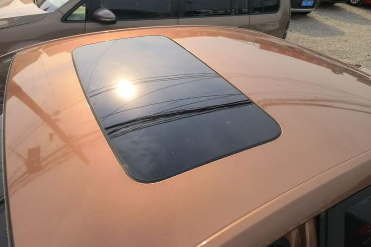 Used Chevrolet Cavalier 2016 1.5L Manual Xinyue Edition Roof