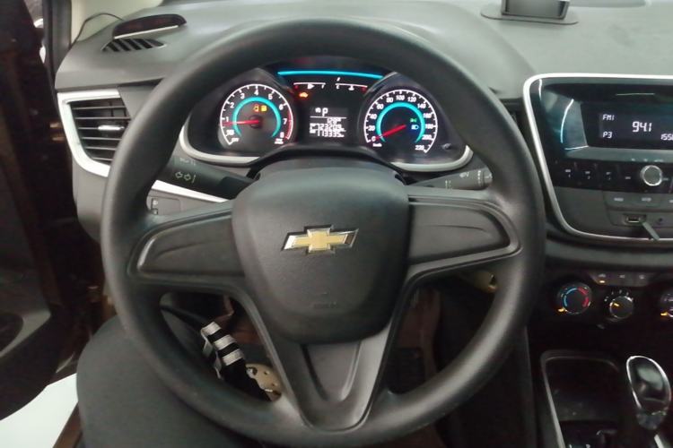 Used Chevrolet Cavalier 2016 1.5L Automatic Enjoyment Edition Steering Wheel