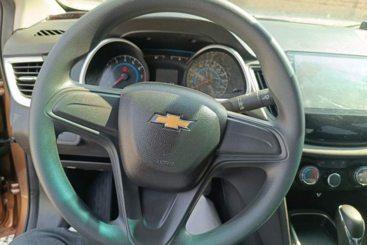 Used Chevrolet Cavalier 2016 1.5L Automatic Enjoyment Edition Steering Wheel