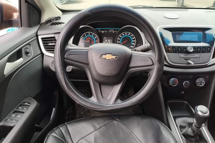Used Chevrolet Cavalier 2016 1.5L Manual Enjoyment Edition Steering Wheel