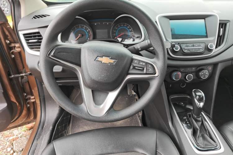Used Chevrolet Cavalier 2016 1.5L Automatic Xinyue Edition Steering Wheel