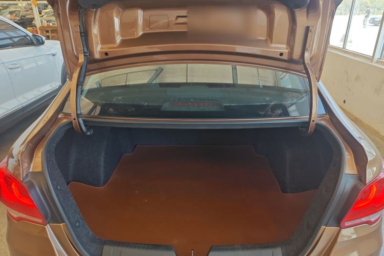 Used Chevrolet Cavalier 2016 1.5L Automatic Xinyue Edition Trunk