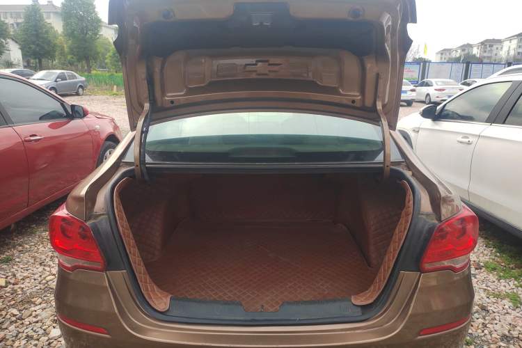 Used Chevrolet Cavalier 2016 1.5L Manual Xinyue Edition Trunk