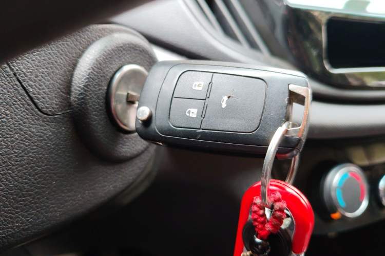Used Chevrolet Cavalier 2016 1.5L Manual Enjoyment Edition Vehicle Key
