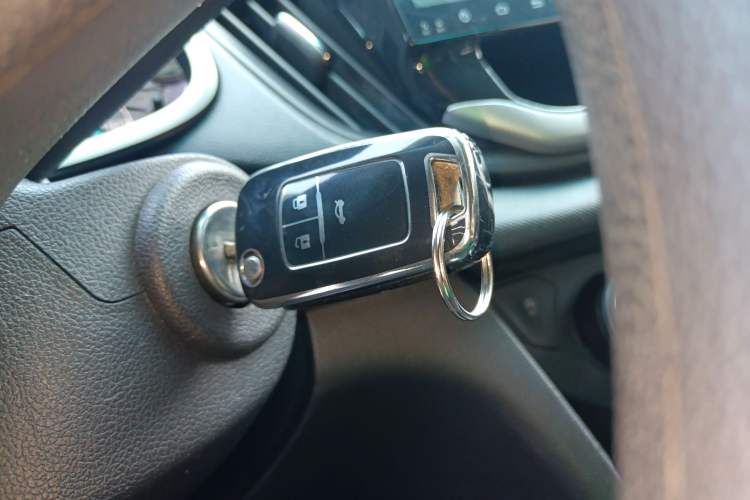 Used Chevrolet Cavalier 2016 1.5L Manual Enjoyment Edition Vehicle Key