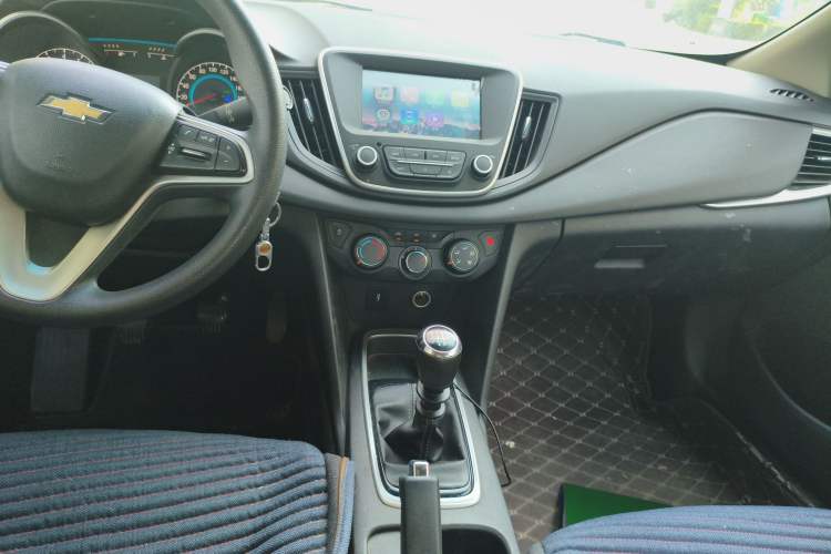 Used Chevrolet Cavalier 2016 1.5L Manual Xinyue Edition Audio And AC Panel
