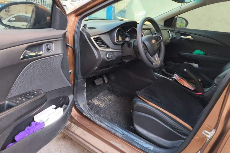 Used Chevrolet Cavalier 2016 1.5L Automatic Xinyue Edition Driver Seat