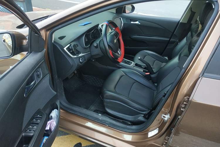 Used Chevrolet Cavalier 2016 1.5L Automatic Xinyue Edition Driver Seat
