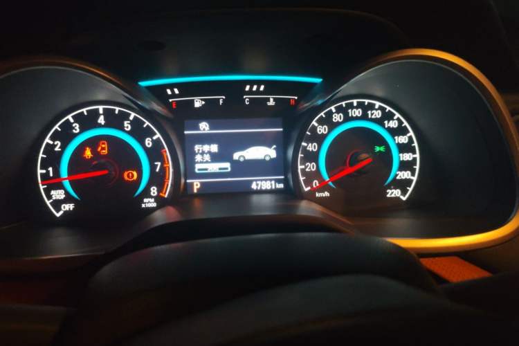Used Chevrolet Cavalier 2016 1.5L Automatic Xinsong Edition Odometer Close Up