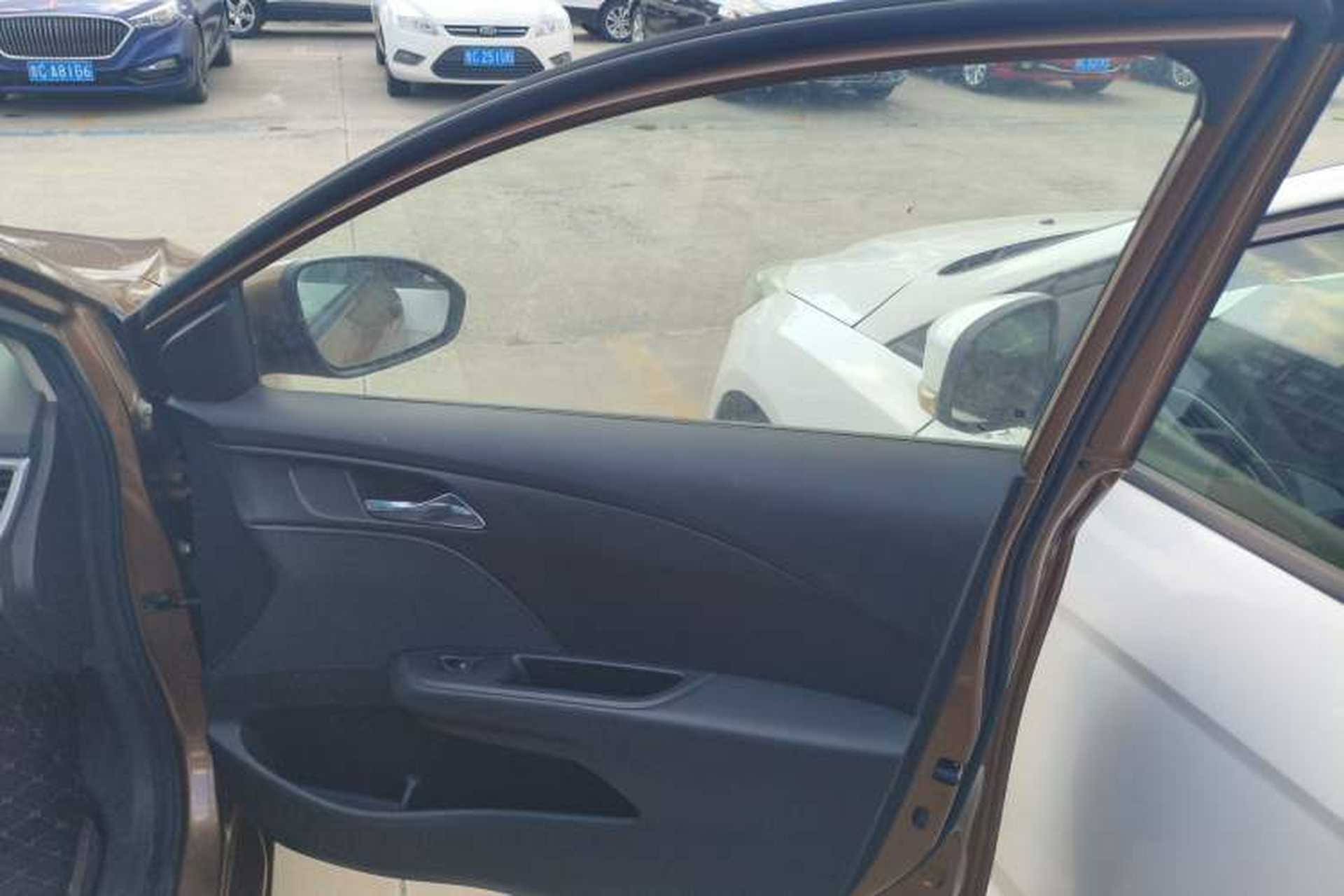 Used Chevrolet Cavalier 2016 1.5L Manual Xinyue Edition Right Front Door Interior