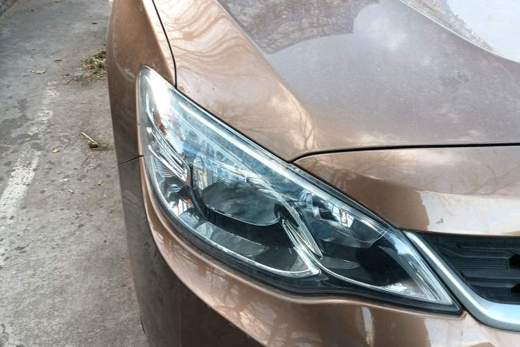 Used Chevrolet Cavalier 2016 1.5L Manual Enjoyment Edition Right Front Headlight