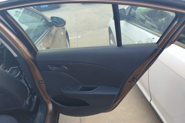 Used Chevrolet Cavalier 2016 1.5L Manual Xinyue Edition Right Rear Door Interior