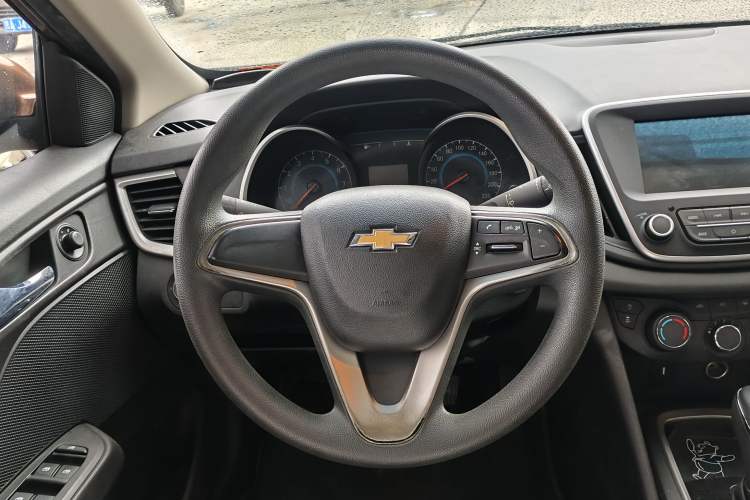 Used Chevrolet Cavalier 2016 1.5L Automatic Xinyue Edition Steering Wheel